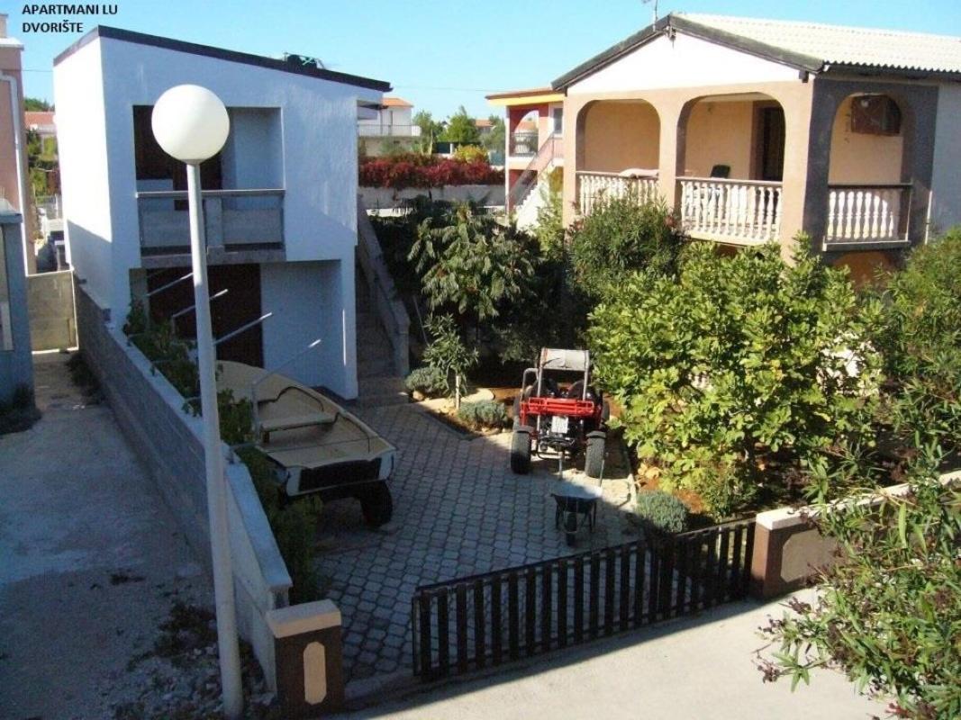 Apartments With A Parking Space Vir - 19547 Extérieur photo